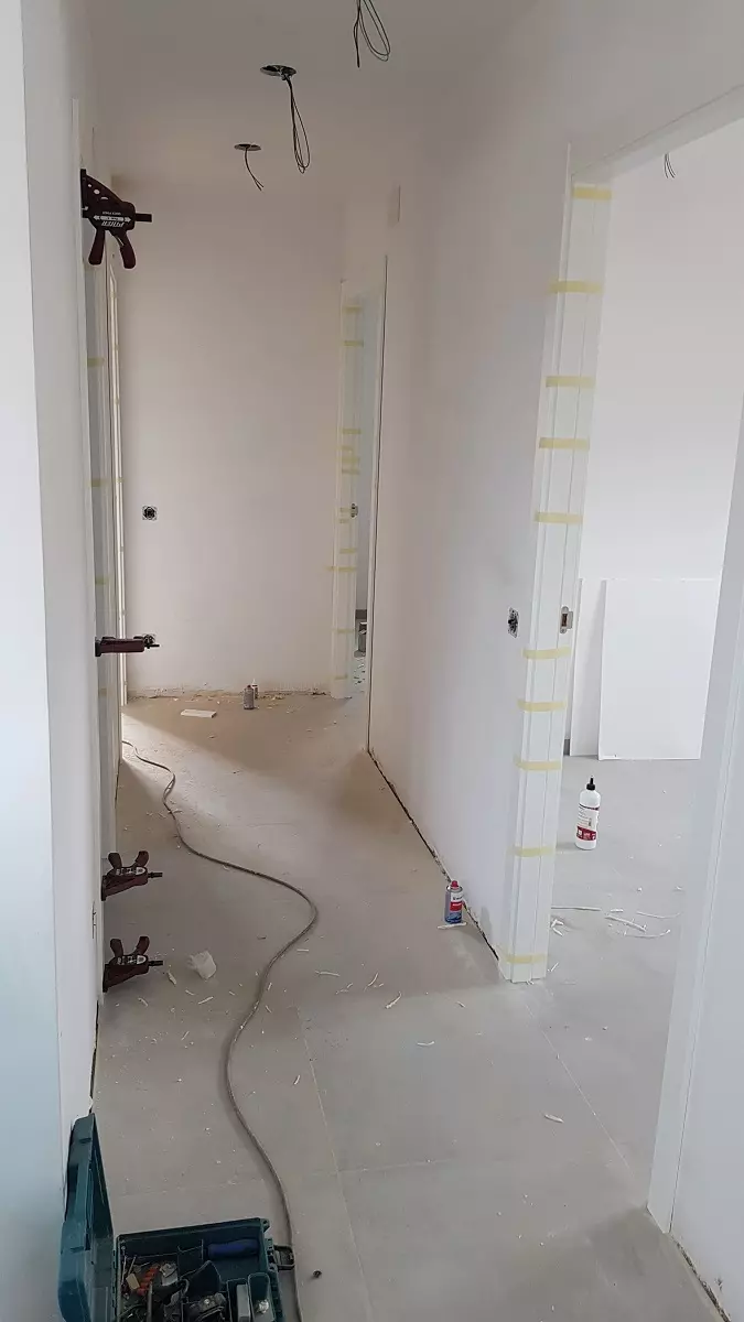 colocacion de puertas blancas Cambiar puertas Coruña